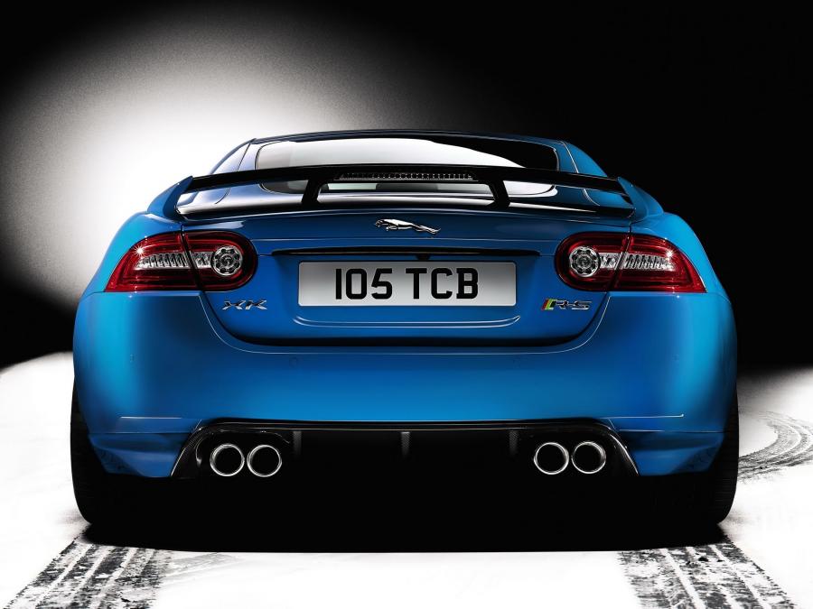  Jaguar XKR-S 2011 года  (фото 23 из 35)